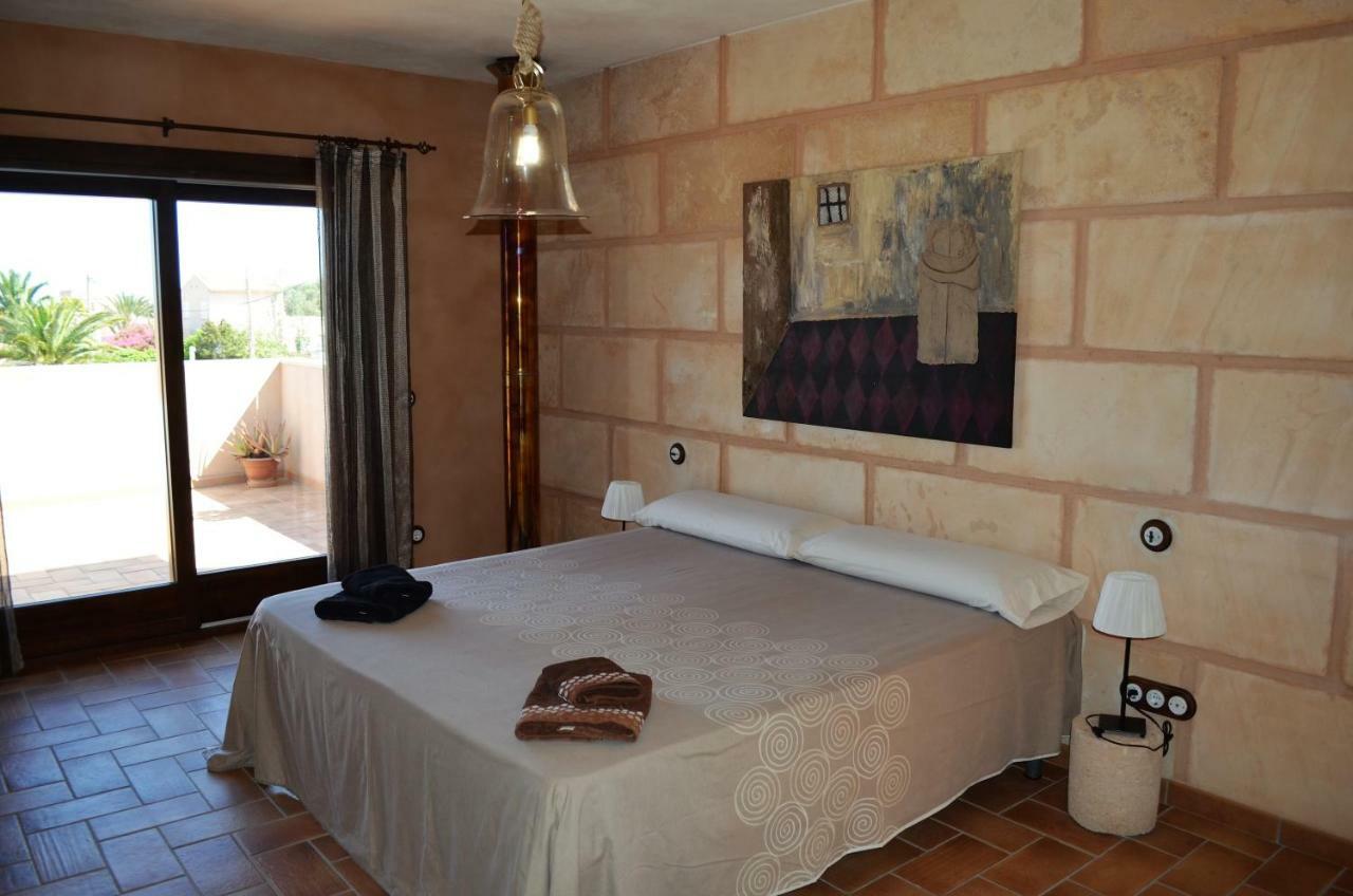 Villa Ca Na Marina à Cala Llombards Extérieur photo